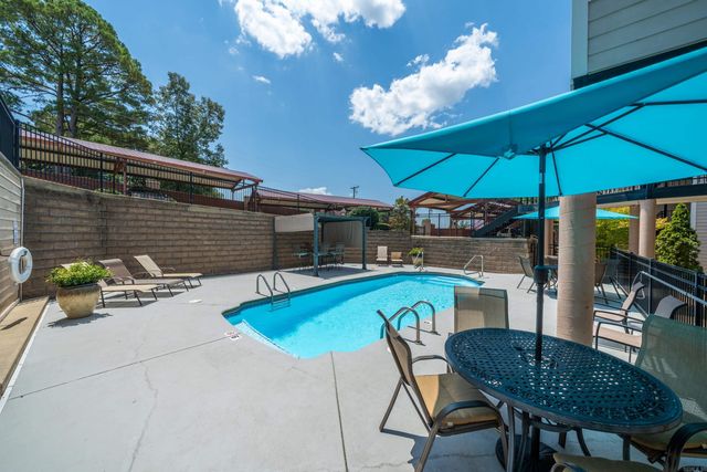 244 Bayou Pt Unit A2, Hot Springs, AR 71913