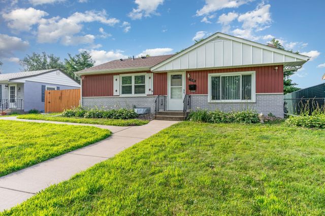 1840 Iowa Avenue E, Saint Paul, MN 55119