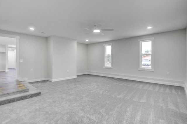 1418 Coquette Street, Medford, OR 97504