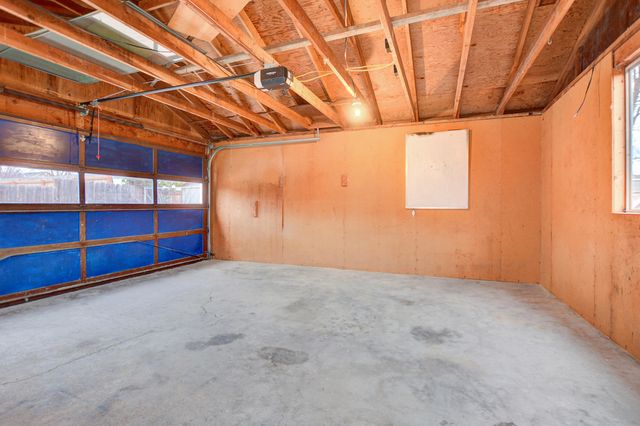 1418 Coquette Street, Medford, OR 97504