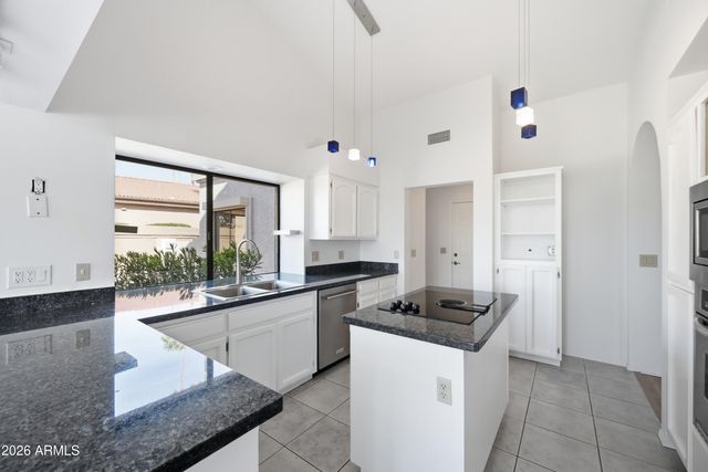 19113 E VIA ESQUINA Way, Rio Verde, AZ 85263