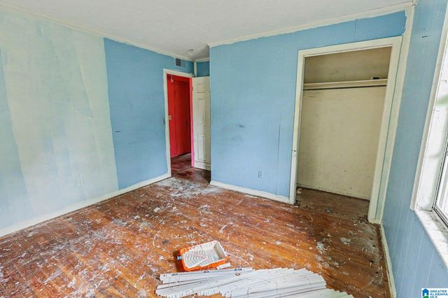 2204 SHORT 14TH STREET N, Bessemer, AL 35020