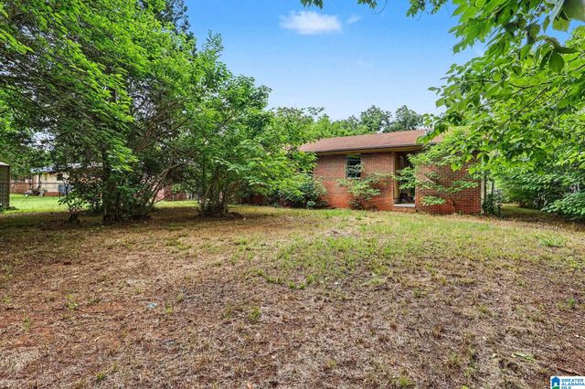 2204 SHORT 14TH STREET N, Bessemer, AL 35020