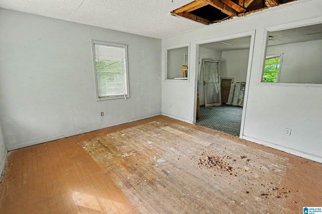 2204 SHORT 14TH STREET N, Bessemer, AL 35020