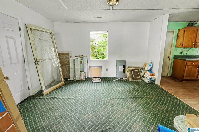 2204 SHORT 14TH STREET N, Bessemer, AL 35020