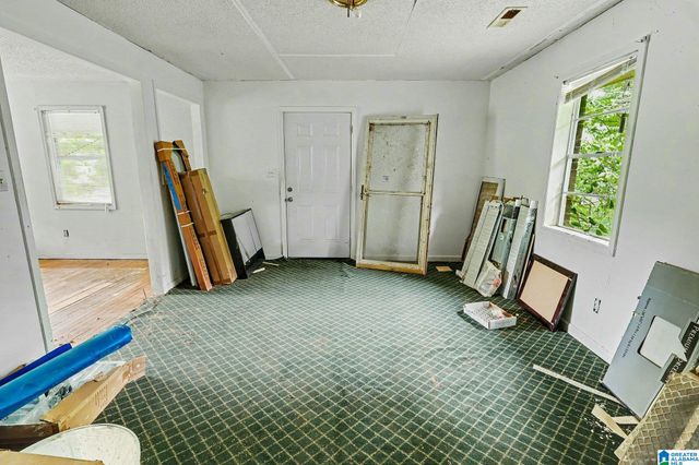 2204 SHORT 14TH STREET N, Bessemer, AL 35020