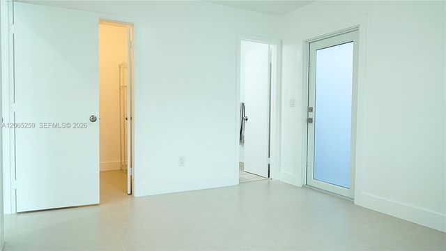 5661 W 21st Ave 5661, Hialeah, FL 33016