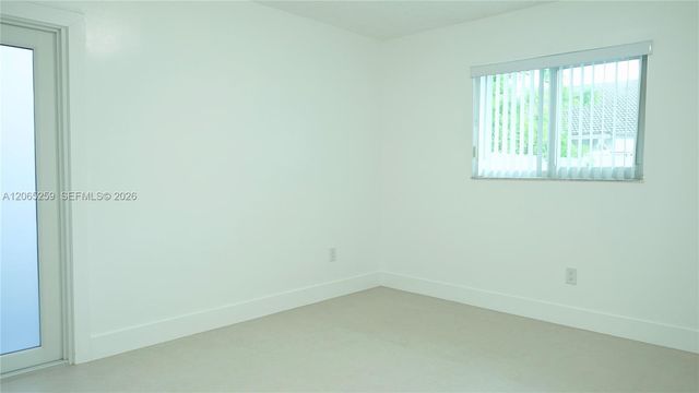 5661 W 21st Ave 5661, Hialeah, FL 33016