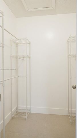 5661 W 21st Ave 5661, Hialeah, FL 33016