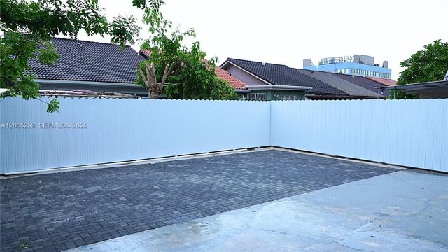 5661 W 21st Ave 5661, Hialeah, FL 33016