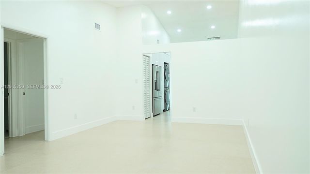 5661 W 21st Ave 5661, Hialeah, FL 33016