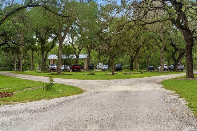189 SURVISTA LN, New Braunfels, TX 78132