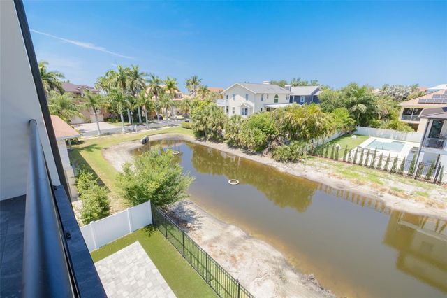 6012 KIPPS COLONY DRIVE E, Gulfport, FL 33707