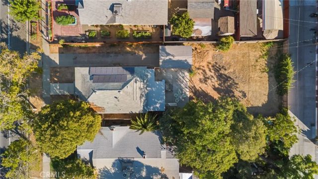 944 W 18th St, Merced, CA 95340