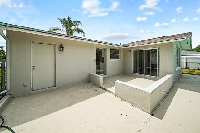 7541 SPIREA DRIVE, Port Richey, FL 34668