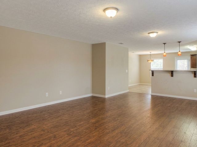 3723 Blaze Dr, Murfreesboro, TN 37128