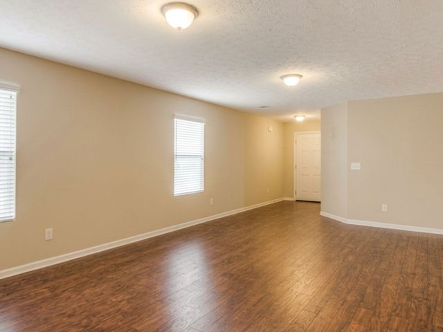 3723 Blaze Dr, Murfreesboro, TN 37128