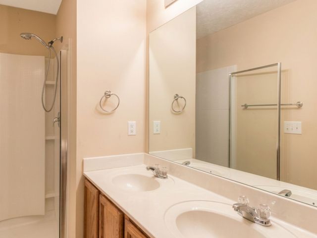 3723 Blaze Dr, Murfreesboro, TN 37128
