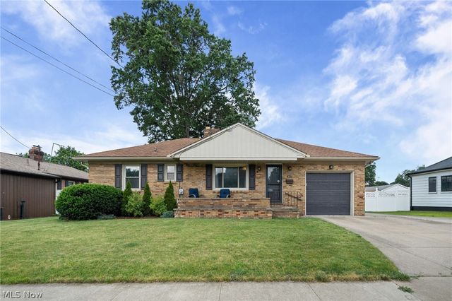 302 Homewood Avenue, Akron, OH 44312