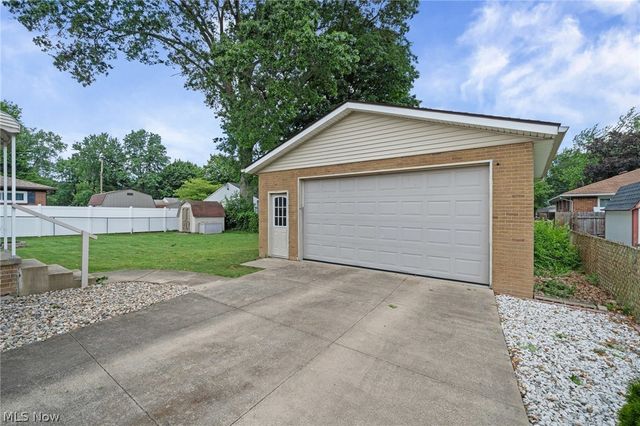 302 Homewood Avenue, Akron, OH 44312