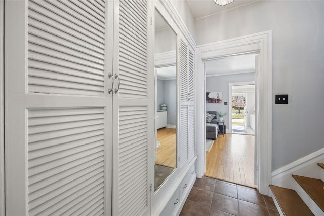 2300 4th Avenue SE, Cedar Rapids, IA 52403