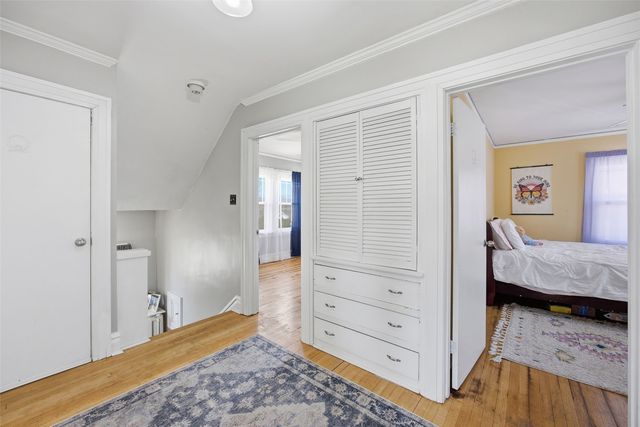 2300 4th Avenue SE, Cedar Rapids, IA 52403