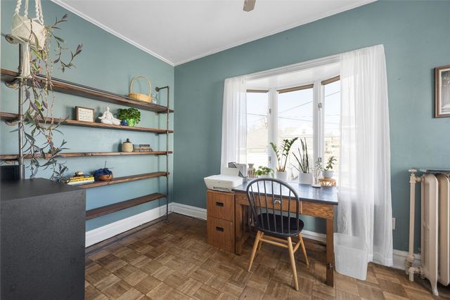 2300 4th Avenue SE, Cedar Rapids, IA 52403