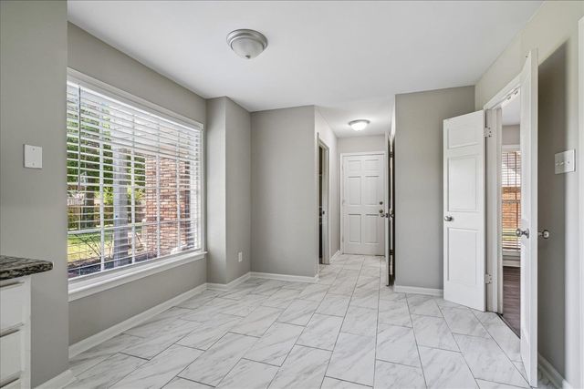 3951 FUN VALLEY DR, Memphis, TN 38125