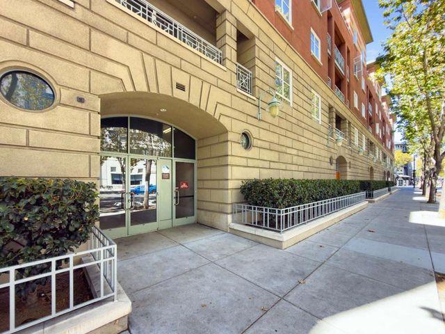 130 E San Fernando Street 25, San Jose, CA 95112