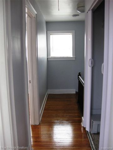 1265 Franklin Road, Berkley, MI 48072