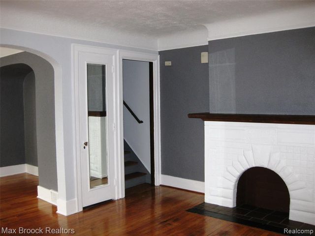 1265 Franklin Road, Berkley, MI 48072