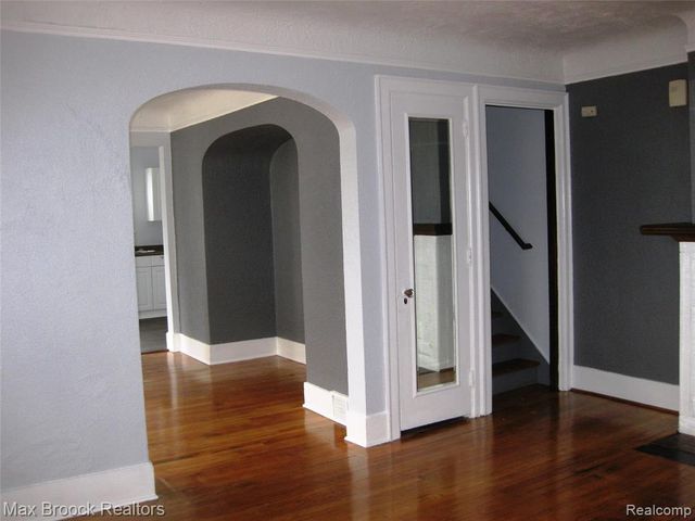 1265 Franklin Road, Berkley, MI 48072