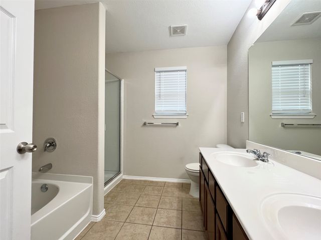 6928 Derbyshire Drive, Fort Worth, TX 76137