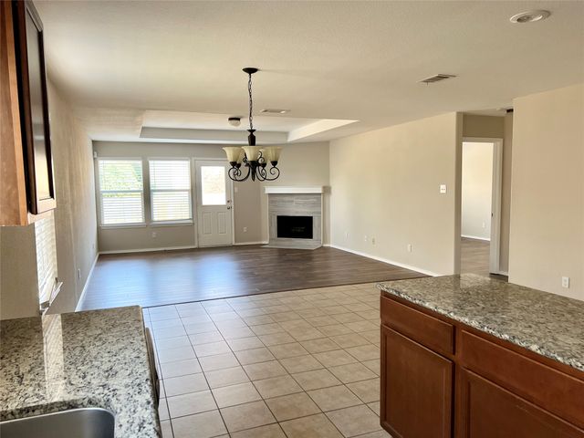 6928 Derbyshire Drive, Fort Worth, TX 76137