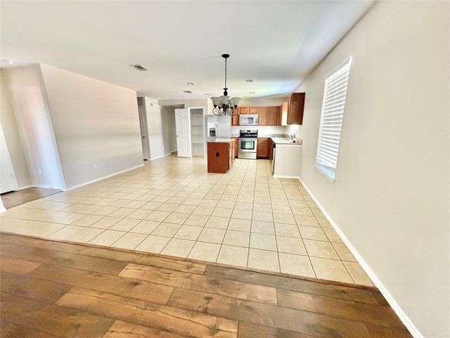 6928 Derbyshire Drive, Fort Worth, TX 76137