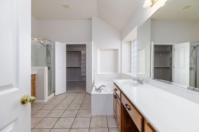 2901 Cashell Wood DR, Cedar Park, TX 78613