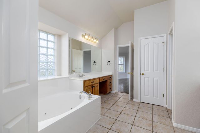 2901 Cashell Wood DR, Cedar Park, TX 78613