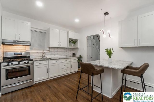 200 Church Street, Catasauqua Boro, PA 18032