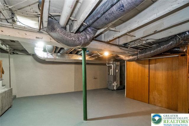 200 Church Street, Catasauqua Boro, PA 18032