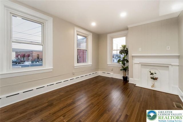 200 Church Street, Catasauqua Boro, PA 18032