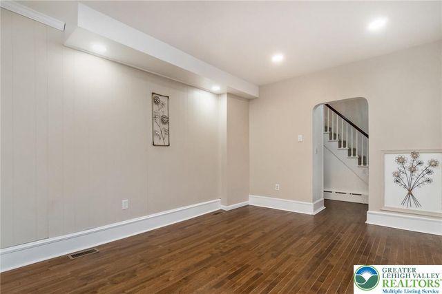 200 Church Street, Catasauqua Boro, PA 18032