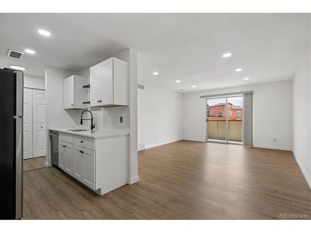 10211 Ura Ln 5-203, Thornton, CO 80260