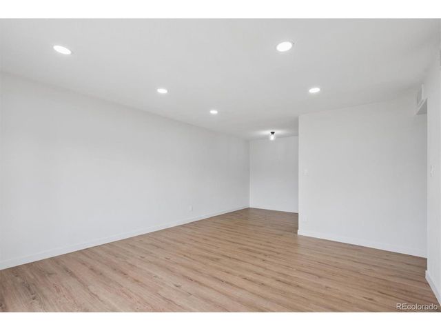 10211 Ura Ln 5-203, Thornton, CO 80260