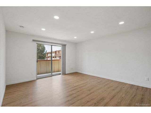 10211 Ura Ln 5-203, Thornton, CO 80260