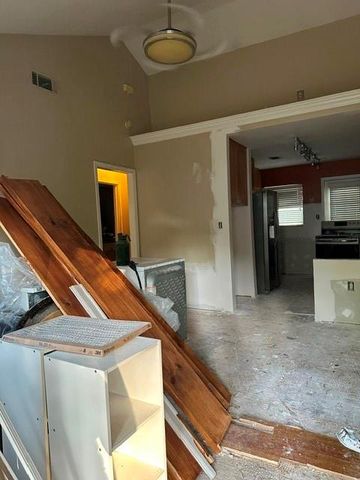 1515 Stone Gate Lane SE, Atlanta, GA 30317