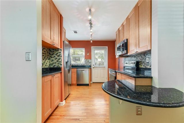 1515 Stone Gate Lane SE, Atlanta, GA 30317
