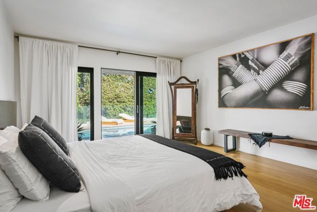 10123 Angelo View Drive, Beverly Hills, CA 90210