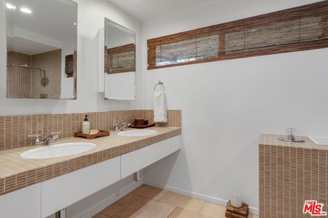 10123 Angelo View Drive, Beverly Hills, CA 90210