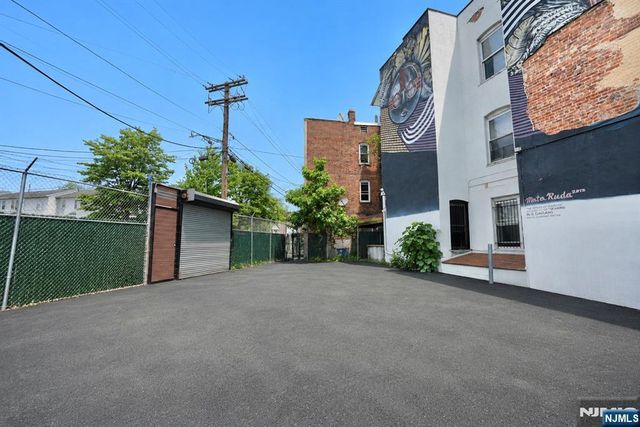544 Springfield Avenue, Newark, NJ 07103