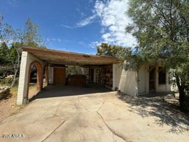 3844 W DESERT COVE Avenue, Phoenix, AZ 85029